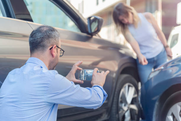 Professional Commercial Auto Insurance technician working in Onarga, IL